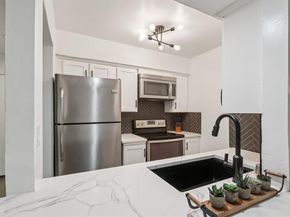 4859  Cedar Springs Road  128, Dallas Texas 75219