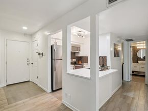 4859  Cedar Springs Road  128, Dallas Texas 75219