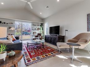 1006  Mcbroom Street , Dallas Texas 75212