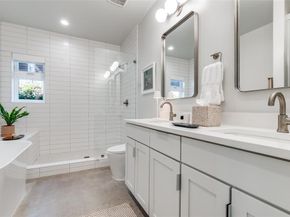 1006  Mcbroom Street , Dallas Texas 75212