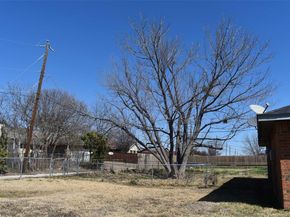 3901  William Street , Sachse Texas 75048