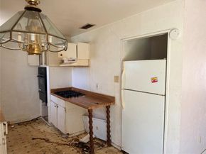 1304  Glynn Oaks Drive , Arlington Texas 76010