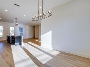 2634  Bainbridge Drive , Dallas Texas 75237