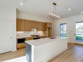 2634  Bainbridge Drive , Dallas Texas 75237
