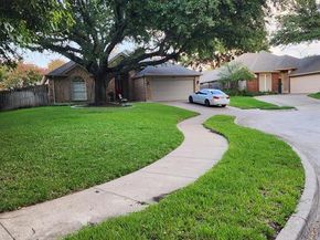7404  Catlow Court , Fort Worth Texas 76137