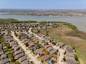 1442  Whitewater Drive , Little Elm Texas 75068