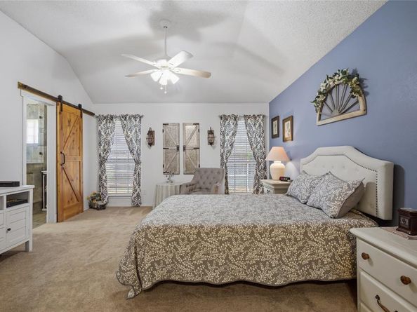 4511  Queenswood Drive , Grand Prairie Texas 75052