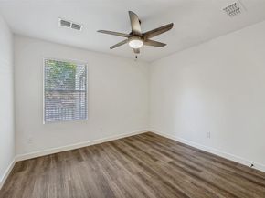 1704 S Jennings Avenue , Fort Worth Texas 76110