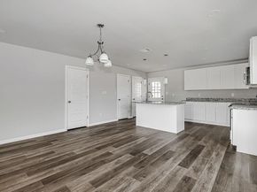 320 W Gambrell Street , Fort Worth Texas 76115
