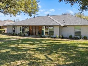 7724  Meadowhaven Drive , Dallas Texas 75254