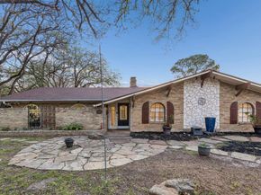 1709  Timbers Drive , Irving Texas 75061