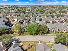 8609  Old Oak Drive , Irving Texas 75063