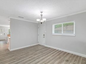 713  Bailey Street , Denton Texas 76205