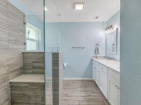 713  Bailey Street , Denton Texas 76205