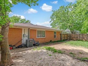 713  Bailey Street , Denton Texas 76205