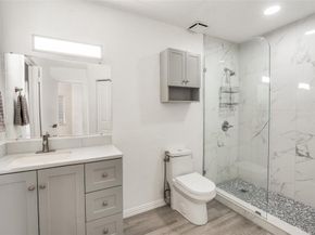 5550  Spring Valley Road  G16, Dallas Texas 75254