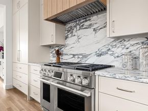 3936  Hawthorne Avenue , Dallas Texas 75219