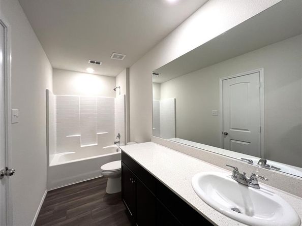 213  Anvil Drive , Fort Worth Texas 76052