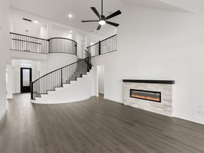 413  Newpark Boulevard , DeSoto Texas 75115