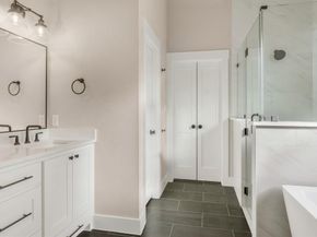 207 W 7th Street , Justin Texas 76247