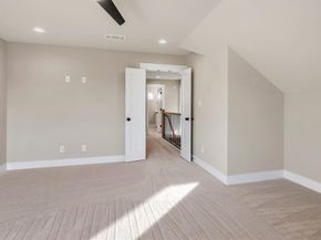 207 W 7th Street , Justin Texas 76247