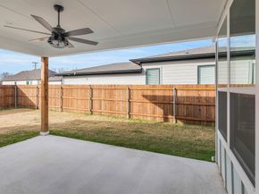 207 W 7th Street , Justin Texas 76247