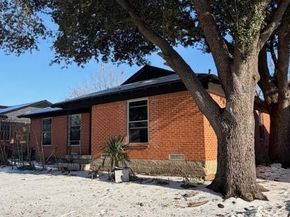 9926  Chireno Street , Dallas Texas 75220