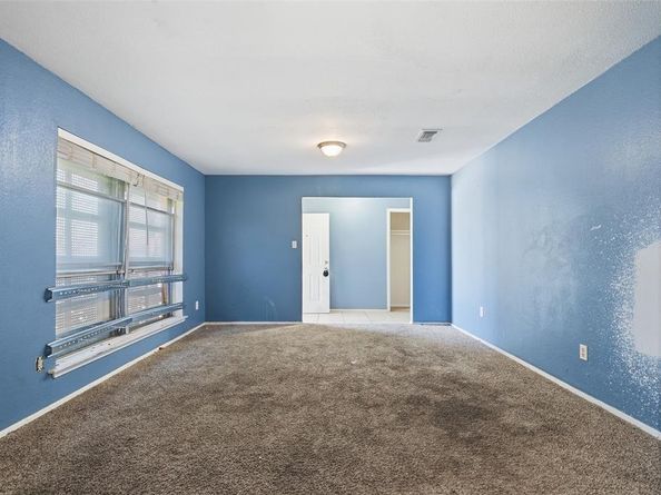 3950  Cypress Wood Court , Fort Worth Texas 76133