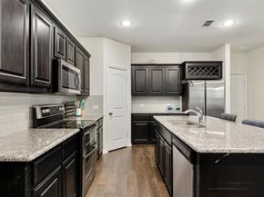 1025  Mason Street , Aubrey Texas 76227