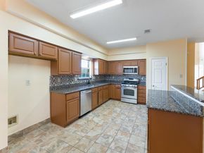 4303  Solitude Court , Arlington Texas 76017