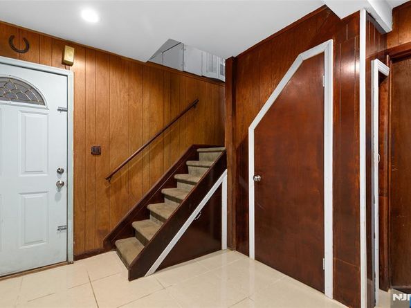 524 66th Street, West New York NJ 07093
