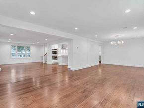 235 S Dwight Place, Englewood NJ 07631