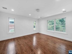 235 S Dwight Place, Englewood NJ 07631