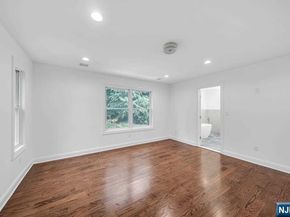 235 S Dwight Place, Englewood NJ 07631