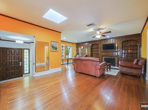 586 Hillside Street, Ridgefield NJ 07657