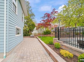 586 Hillside Street, Ridgefield NJ 07657