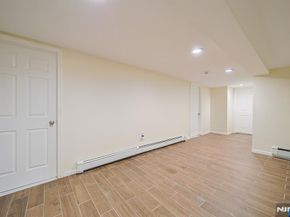 586 Hillside Street, Ridgefield NJ 07657
