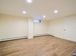 586 Hillside Street, Ridgefield NJ 07657