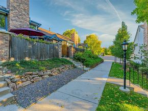 1419 W Lake Court, Littleton CO 80120