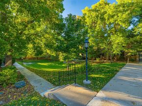 1419 W Lake Court, Littleton CO 80120