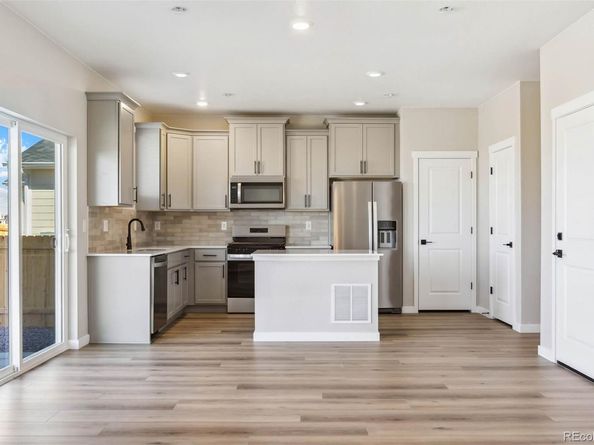 17881 East 94th Avenue, Commerce City CO 80022