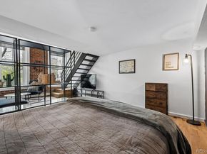 2193 Arapahoe Street 16, Denver CO 80205