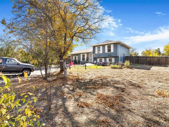 1444 S Helena Circle, Aurora CO 80017