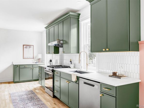 1002 E 4th Avenue, Denver CO 80218