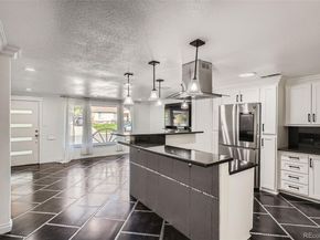 541 Emporia Street, Aurora CO 80010
