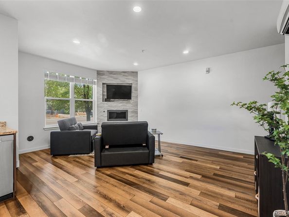 336 E 1st Avenue 110, Denver CO 80203