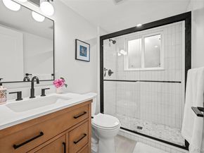 813 W Geddes Circle, Littleton CO 80120