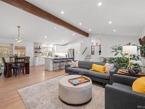 813 W Geddes Circle, Littleton CO 80120