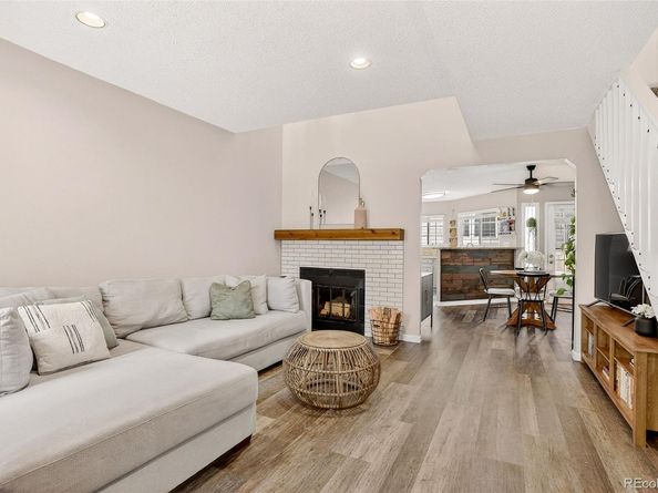 8698 W Plymouth Avenue, Littleton CO 80128