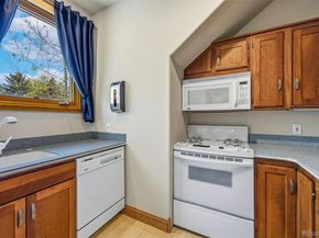 2627 E Willamette Lane, Greenwood Village CO 80121